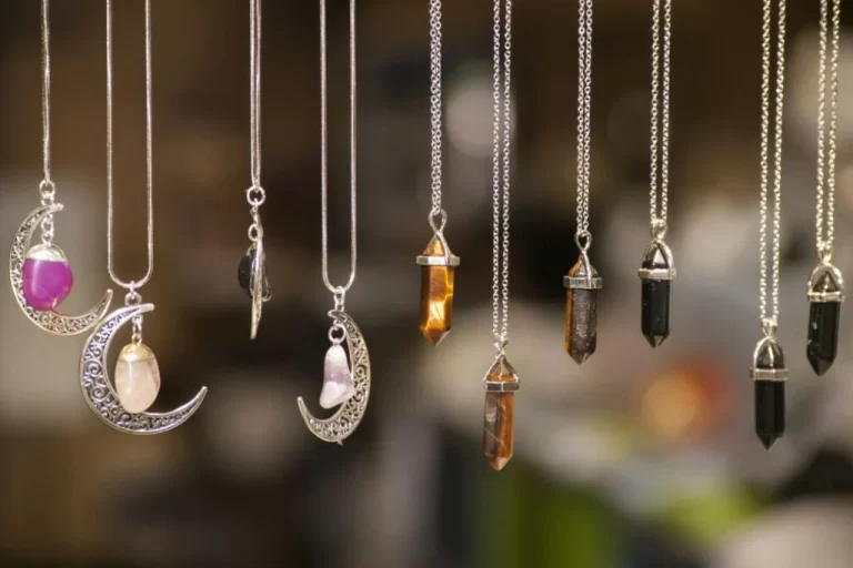 crystal necklace meaning