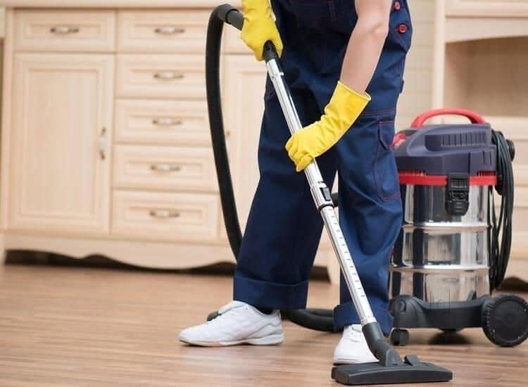 Efficient Cleaning Services in Omaha: Book Your Appointment Today
